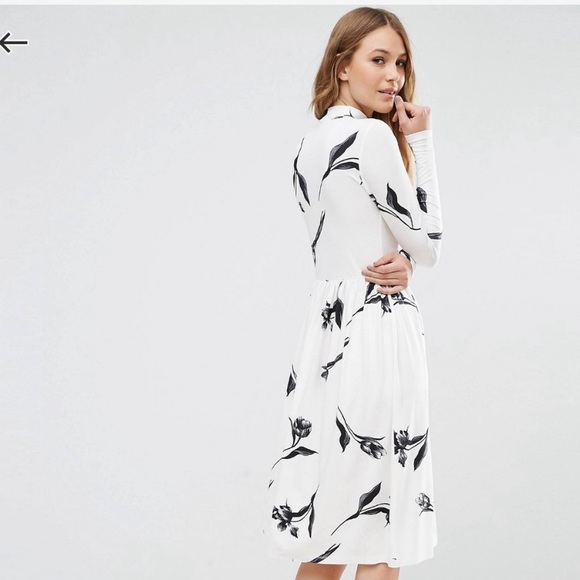 Asos mini dress with high neck - Picture 2 of 3